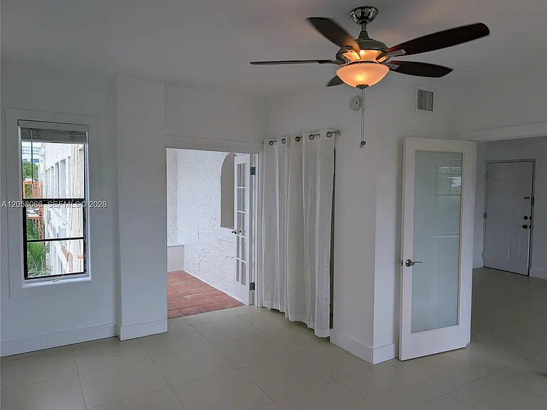 934 Michigan Ave #309 — Photo 10