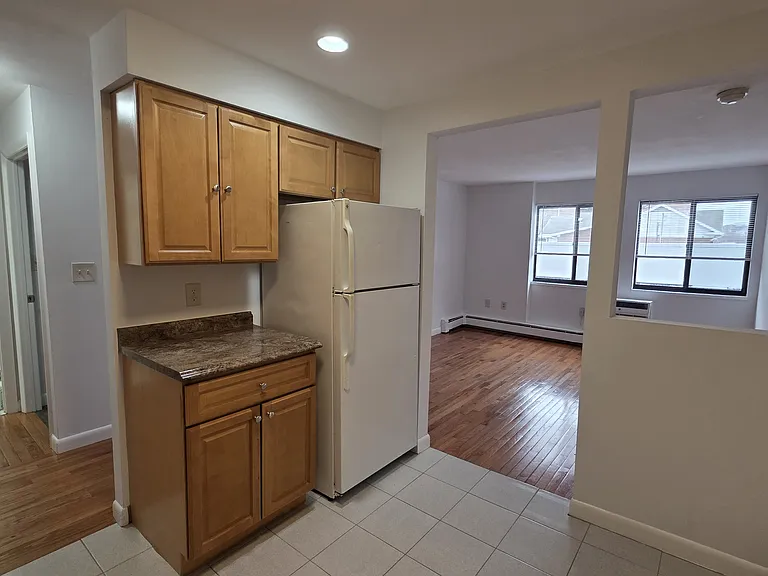65 Miller St #A4 — Photo 5