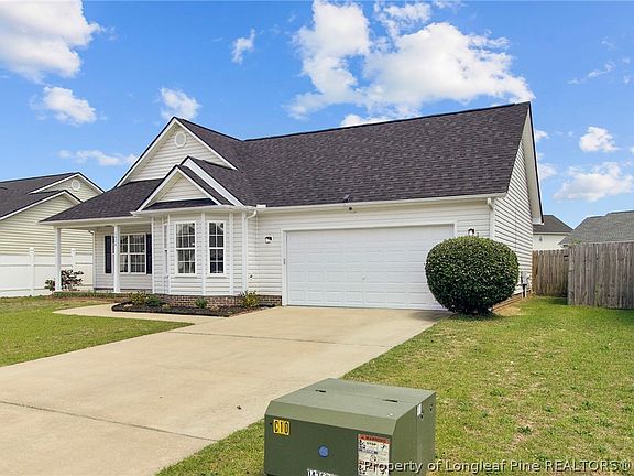 3rd image of 1424 Avoncroft Dr