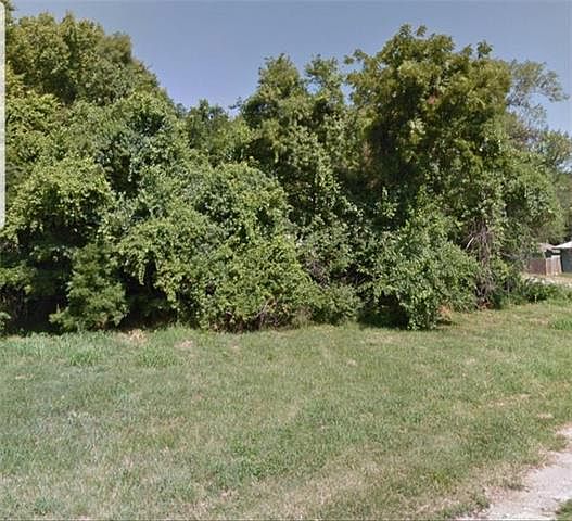1st image of 206 N Forest Ave