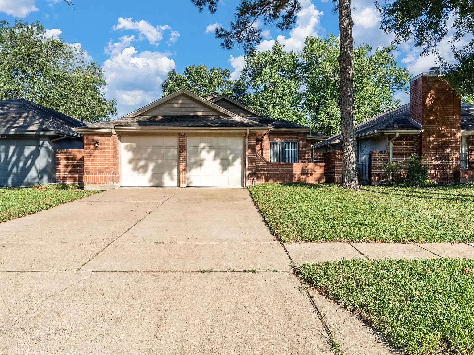 3 bed, 2.0 bath, 1209 sqft, $1,800 — Photo 4