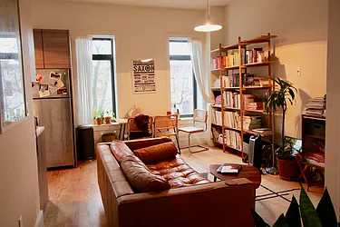 Rented by True Real Estate Group