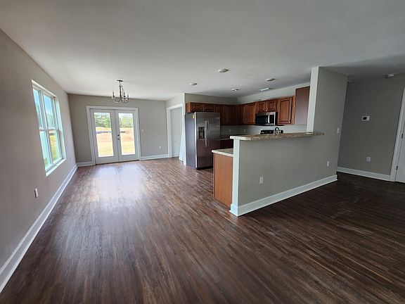 5th image of 4808 Silent Creek Ln