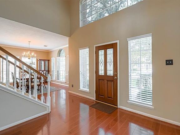 3rd image of 12719 Orchard Hollow Way