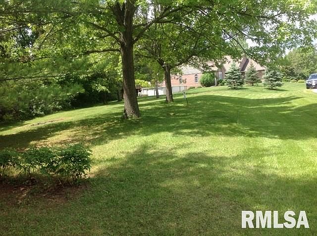 1st image of Woodfield Dr