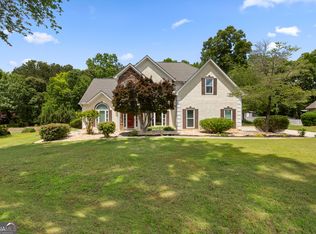 115 Roscommon Ct, Tyrone, GA 30290