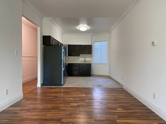 4th image of 579 Valencia St APT 4