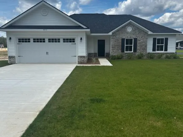 108 Mangrove Ct, Jesup, GA 31546