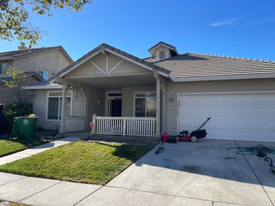 1713 Mills Dr, Los Banos, CA, 93635