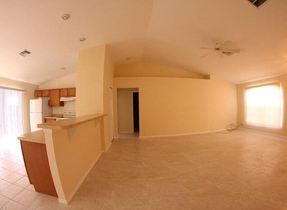 5th image of 1309 NE 16th Pl