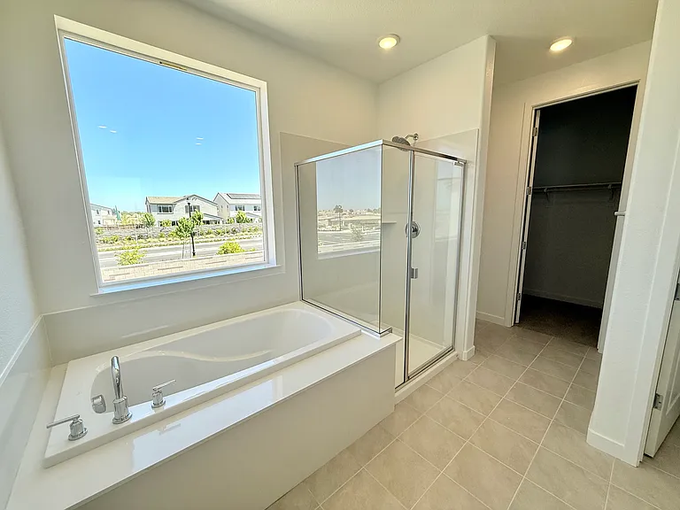 809 Canoe Ct — Photo 30