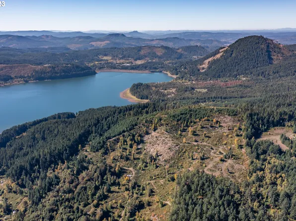 Rat Crk, Cottage Grove, OR 97424