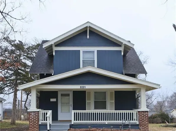 3221 Spruce Ave, Kansas City, MO 64128