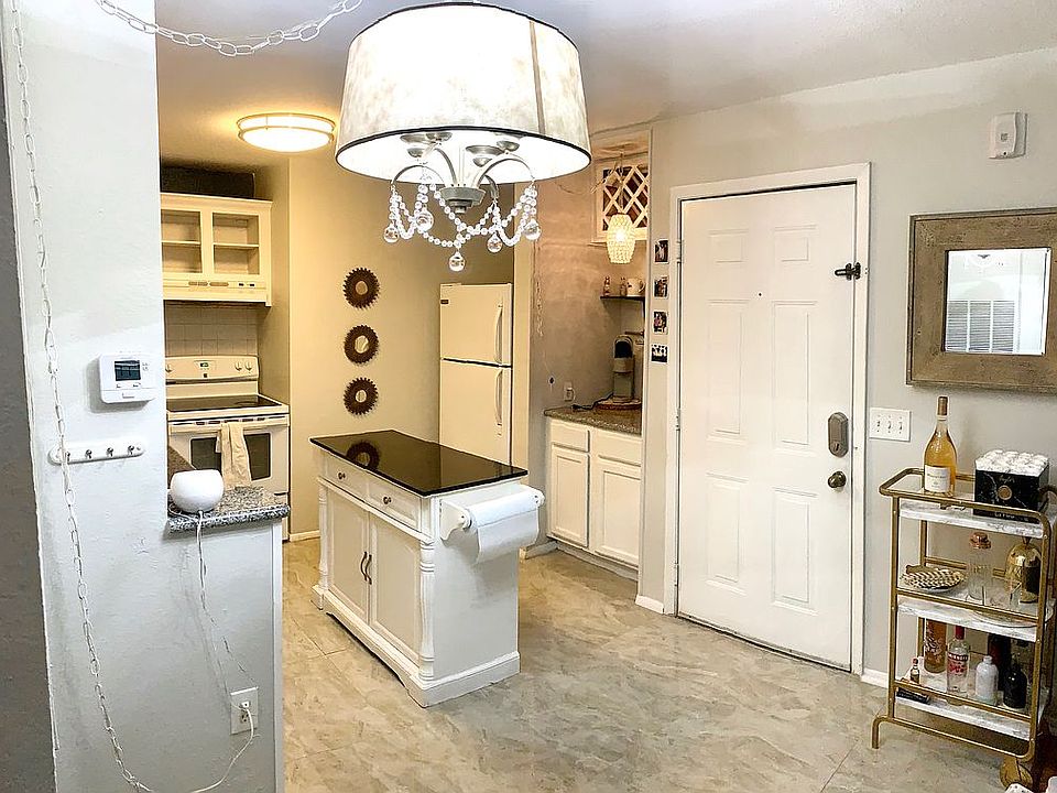wet bar beautiful granite