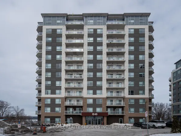 56 Lakeside Ter, Barrie, ON