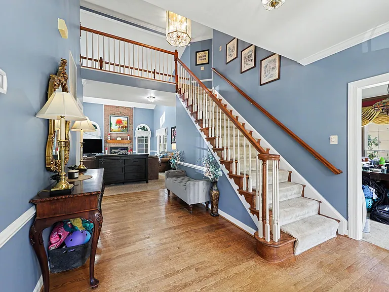 16652 Purcival Ct — Photo 45
