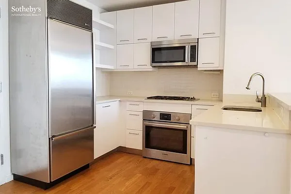 Rented by Sotheby's International Realty | media 3