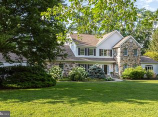 995 Baneswood Dr, Kennett Square, PA 19348