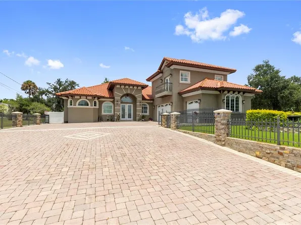 2101 W Bearss Ave, Tampa, FL 33618