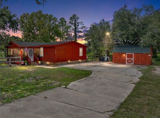 2902 E Knights Griffin Rd, Plant City, FL 33565