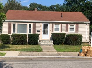 42 Windham Rd, Hyde Park, MA 02136