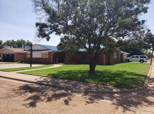 702 E Ripley St, Brownfield, TX 79316