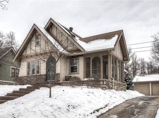 316 E Winthrope Rd, Kansas City, MO 64113