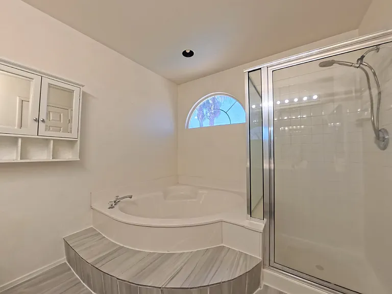 8330 Hipwader Ct — Photo 34