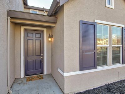 8345 Linderhof Way, Sacramento, CA, 95828