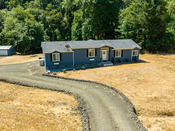 375 Woodruff Mountain Rd, Roseburg, OR 97471