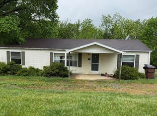 511 Tom Hackley Rd, Danville, KY 40422