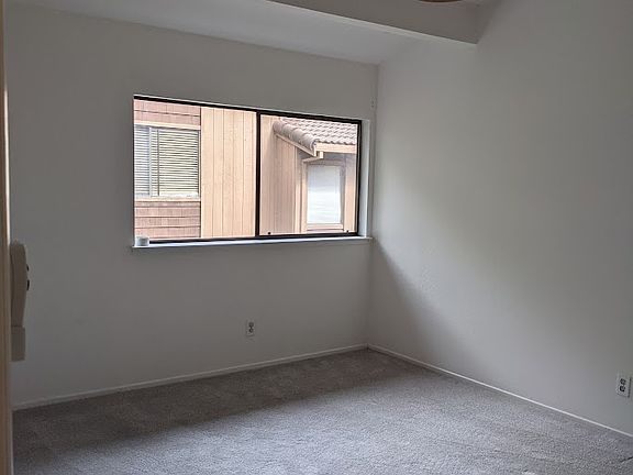 5th image of 918 Apricot Ave