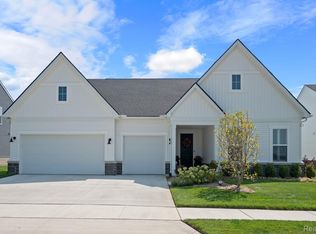 4149 Dogwood Dr, Milford, MI 48381