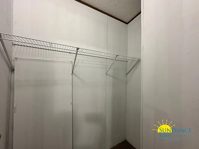 208 Casper Dr #4 — Photo 16