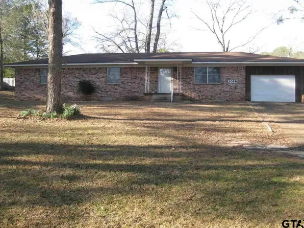 1058 S Main St, Rusk, TX 75785