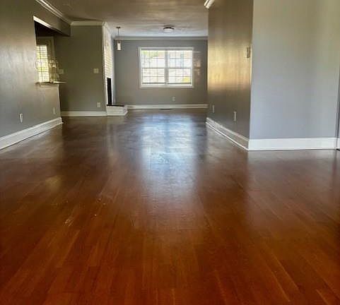 3rd image of 750 Dalrymple Rd Unit 2B