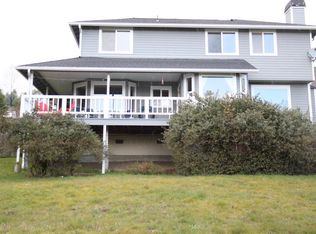 24220 48th Pl SW, Vashon, WA 98070