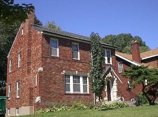 1323 Waldron Ave, Saint Louis, MO 63130