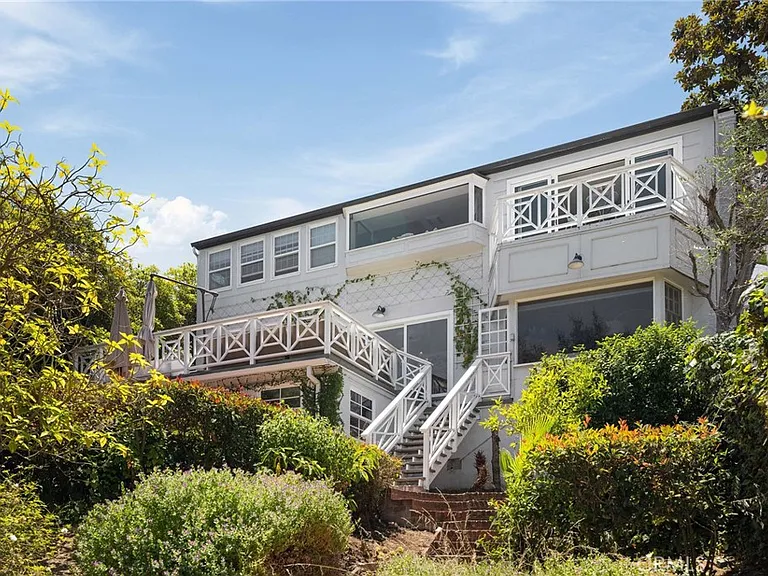 3704 Prestwick Dr — Photo 54