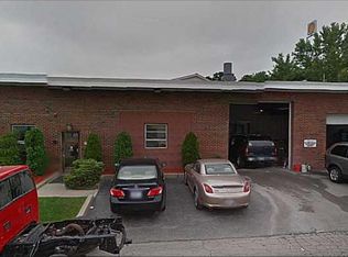 21 Oakdale Ave, Johnston, RI 02919