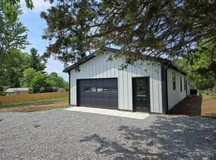 6961 Highland Trl W, Hillsboro, OH 45133