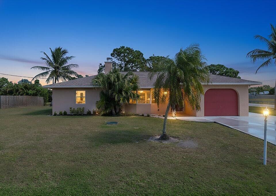 1st image of 2097 SE Mantua Street