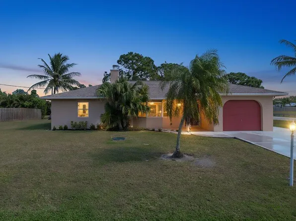 2097 SE Mantua Street, Port St Lucie, FL 34952