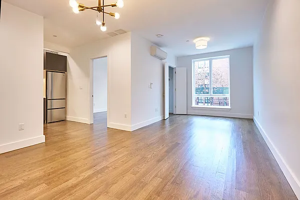 Rented by Lodger Corp | media 18