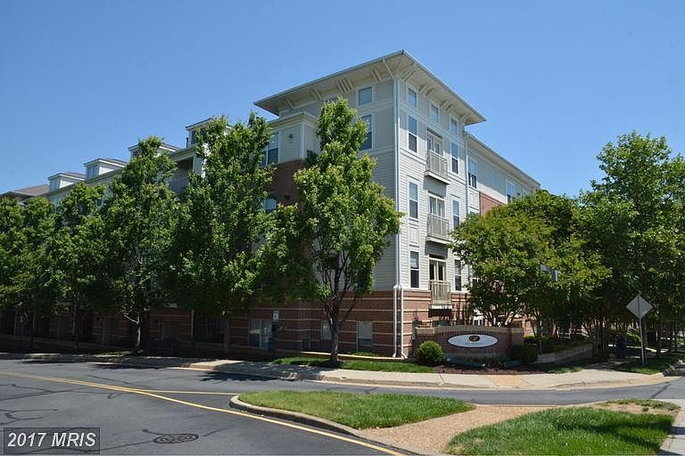 1st image of 2791 Centerboro Dr APT 374