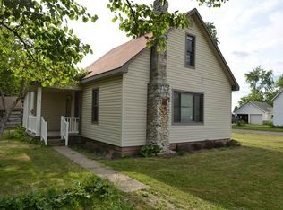 208 N Main St, Kempton, IN 46049