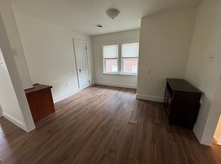 520 W Chocolate Ave, Hershey, PA 17033