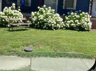 1744 S Douglas Ave, Springfield, IL 62704