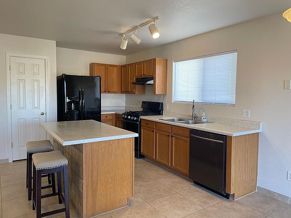 5th image of 3454 N Scott Mine Ln