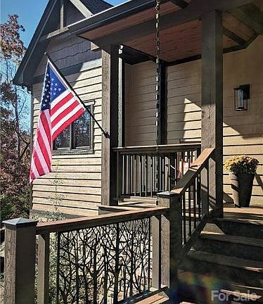 5th image of 176 Willow Top Ln